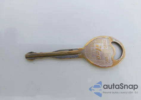 1995 Geo Prizm Lsi from USA, damaged, VIN 1Y1SK5265SZ031319